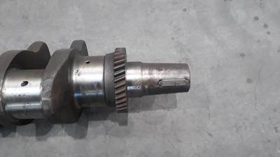 Komatsu CRANKSHAFT KOMATSU 6D155 6127-31-1114 USED