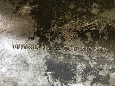 Mercedes-Benz 4220140302 USED