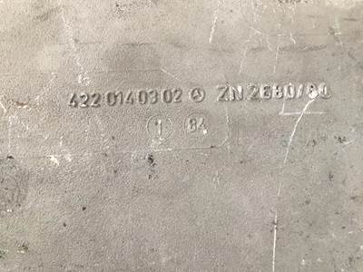 Mercedes-Benz 4220140302 USED