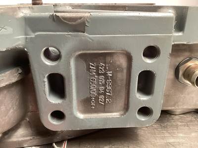 Mercedes-Benz 423 015 04 02 USED