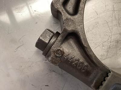 Mercedes-Benz 44200 USED