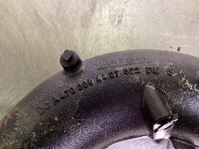 Mercedes-Benz 470 098 44 07 USED