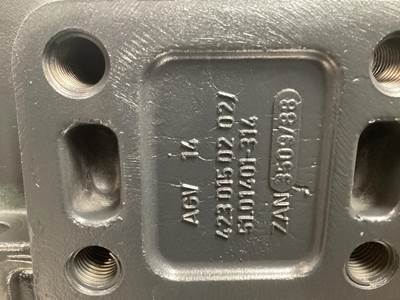 Mercedes-Benz A 423 015 02 02 USED