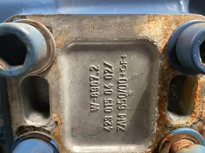 Mercedes-Benz A 423 015 04 02 USED