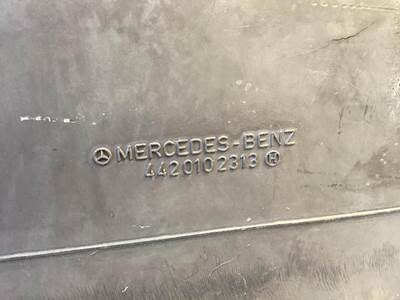 Mercedes-Benz A 442 010 23 13 USED