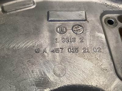 Mercedes-Benz A 457 015 21 02 USED