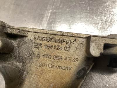 Mercedes-Benz A 470 098 45 39 USED