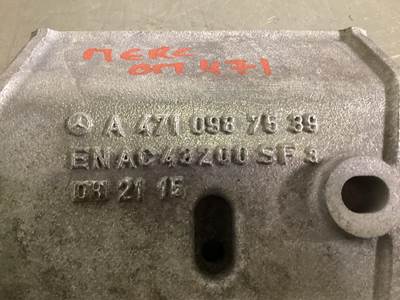 Mercedes-Benz A 471 098 75 39 USED