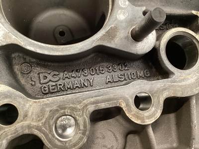 Mercedes-Benz A 473 015 33 02 USED