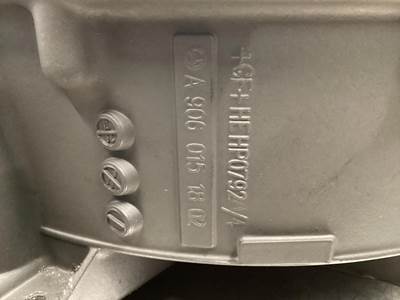 Mercedes-Benz A 906 015 18 02 USED