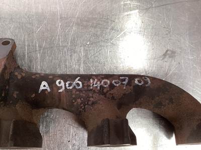 Mercedes-Benz A 906 140 07 09 USED