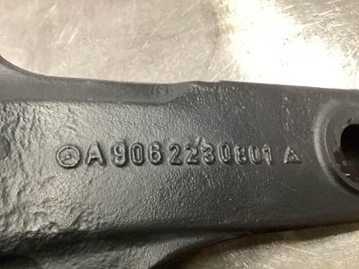 Mercedes-Benz A 906 223 08 01 USED