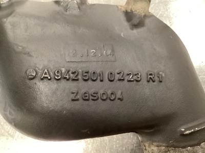 Mercedes-Benz A 942 501 02 23 USED