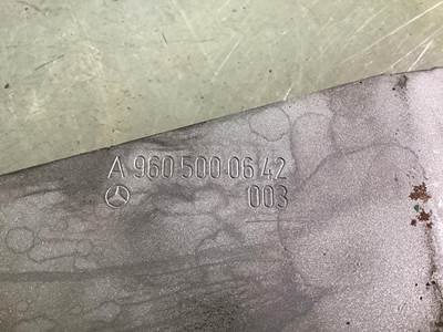 Mercedes-Benz A 960 500 06 42 USED