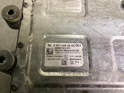 Mercedes-Benz A001 446 49 35 USED