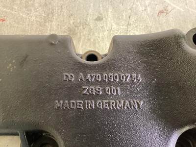 Mercedes-Benz A470 090 07 84 USED