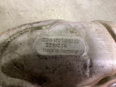 Mercedes-Benz A470 140 03 34 USED