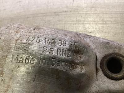 Mercedes-Benz A470 240 09 34 USED