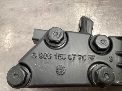 Mercedes-Benz A906 150 07 70 USED