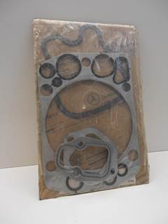 Mercedes-Benz CYLINDER HEAD GASKET SET A 444 010 01 20 NEW
