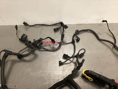 Mercedes-Benz ENGINE WIRING LOOM A4701507033 USED