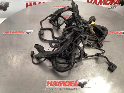 Mercedes-Benz ENGINE WIRING LOOM A4731501420 USED