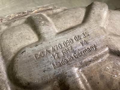 Mercedes-Benz HITTESCHILD A4700900434 USED