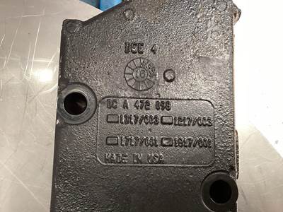 Mercedes-Benz INLET MANIFOLD A4720981817 USED