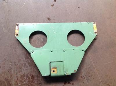 Mitsubishi BRACKET, PIPE FRONT 3744611800 USED