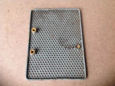 Mitsubishi COVER 3776812600 USED