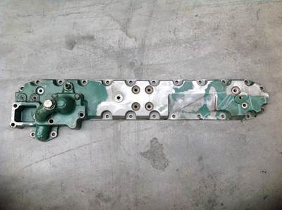 Mitsubishi COVER, OIL COOLER 3753920300 USED