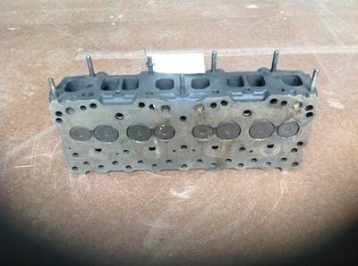Mitsubishi CYLINDER HEAD CK10049 USED