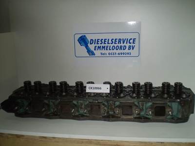 Mitsubishi CYLINDER HEAD MITSUBISHI 6D16 ME993502 REBUILD