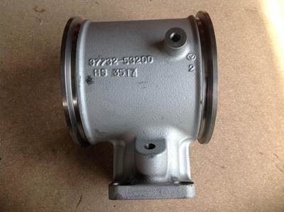 Mitsubishi EXHAUST MANIFOLD 3773253200 NEW