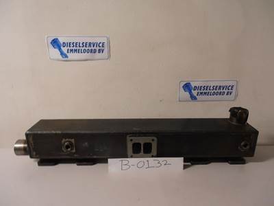 Mitsubishi EXHAUST MANIFOLD B-01232 NEW