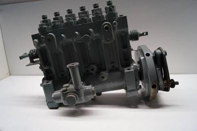 Mitsubishi FUEL PUMP 482105000 USED