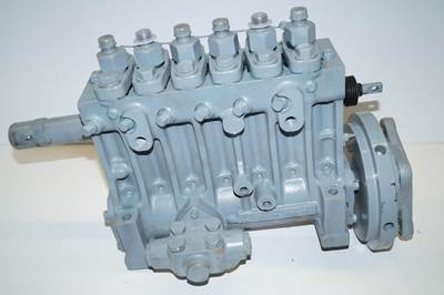 Mitsubishi FUEL PUMP 48273-00001. USED