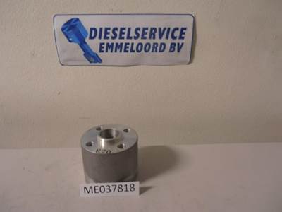 Mitsubishi JOINT ME037818 NEW