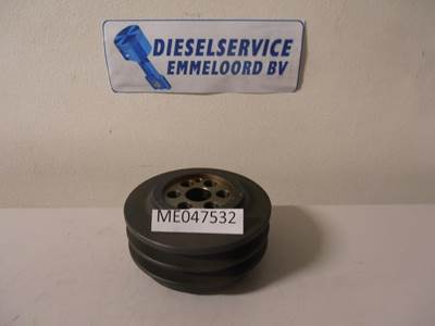 Mitsubishi PULLEY ME047532 NEW