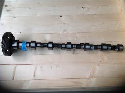 Volvo CAMSHAFT 465787 NEW