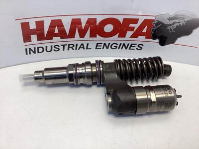 Volvo INJECTOR, COMPLETE 3835257 NEW