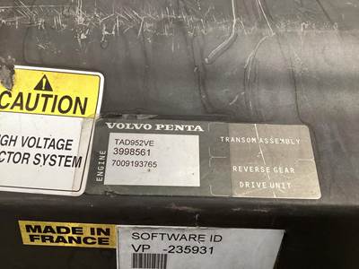 Volvo PENTA 3998561 USED