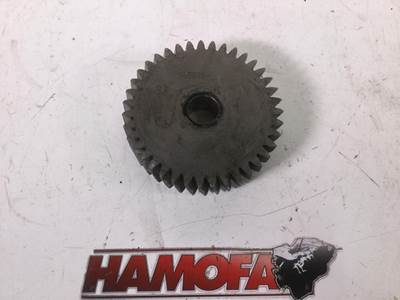 Volvo SPUR GEAR 865931 USED