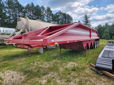 Midland 40 FT Belly Dump Trailer