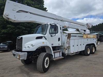 Freightliner M2 106 Boom / Bucket Truck - 2012 ALTEC AA77-TE93 Aerial Lift