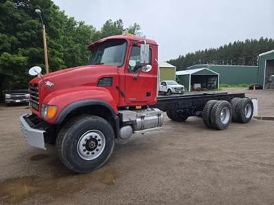 Mack Granite CV713 Cab & Chassis Truck