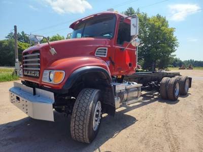 Mack Granite CV713 Cab & Chassis Truck