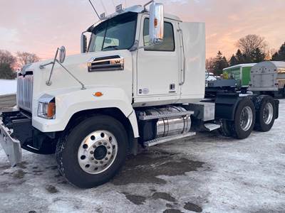 Western Star 4700 Day Cab Truck