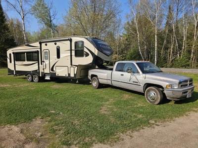 Keystone COUGAR HALF-TON 30RLS Fifth Wheel