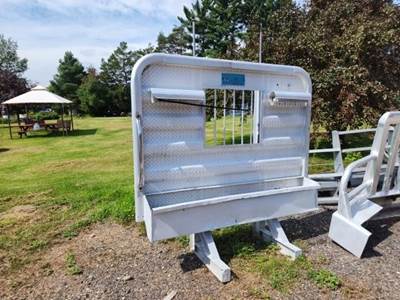 Merritt 78 X 60 Headache Rack